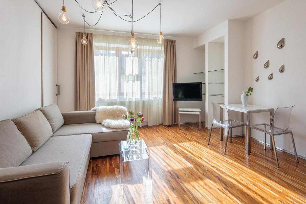 Holeckova Apartments ปราก ภายนอก รูปภาพ