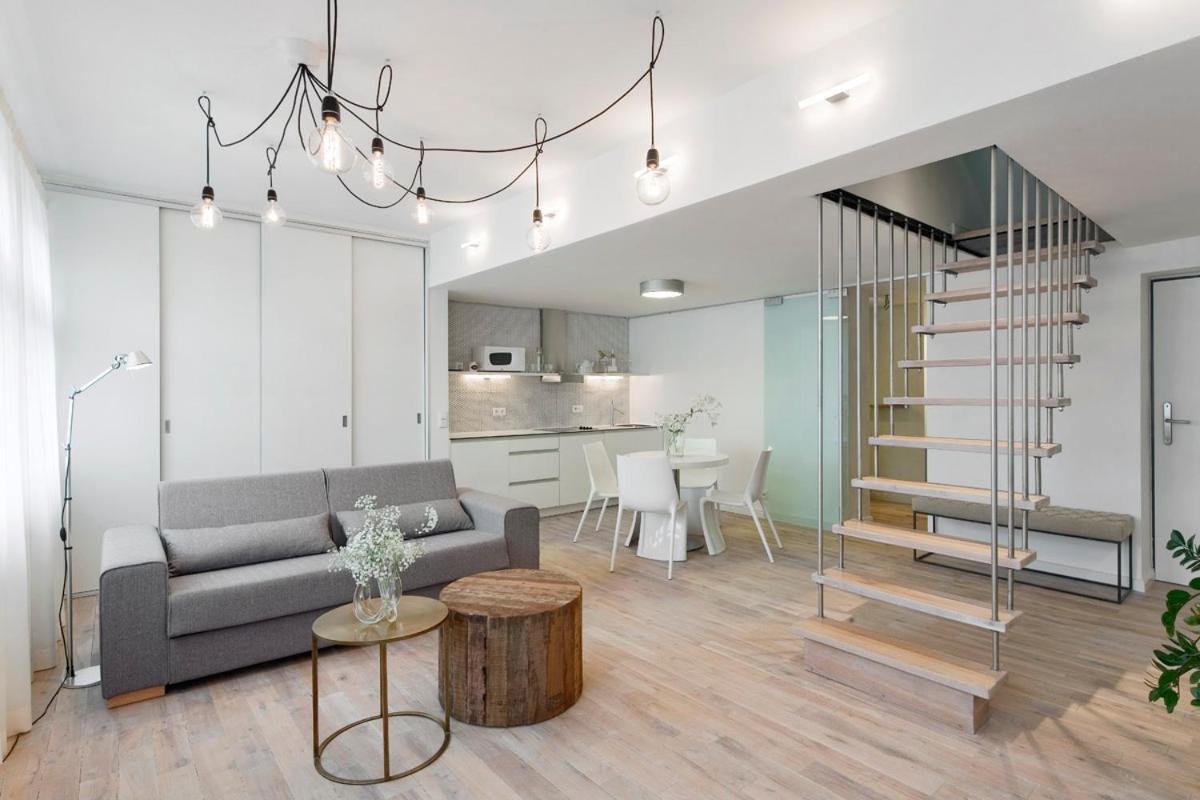 Holeckova Apartments ปราก ภายนอก รูปภาพ